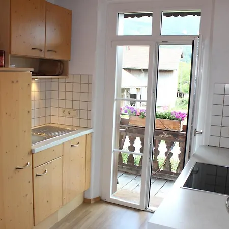 Grafn-hof * شليكينغ